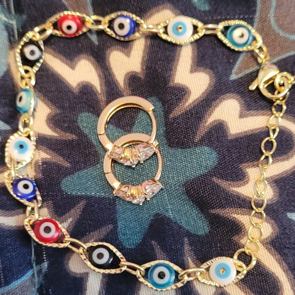 Brand NEW! Gold Plated "Evil Eye" Bracelet & Cubic Zirconia Huggie Hoop Earrings